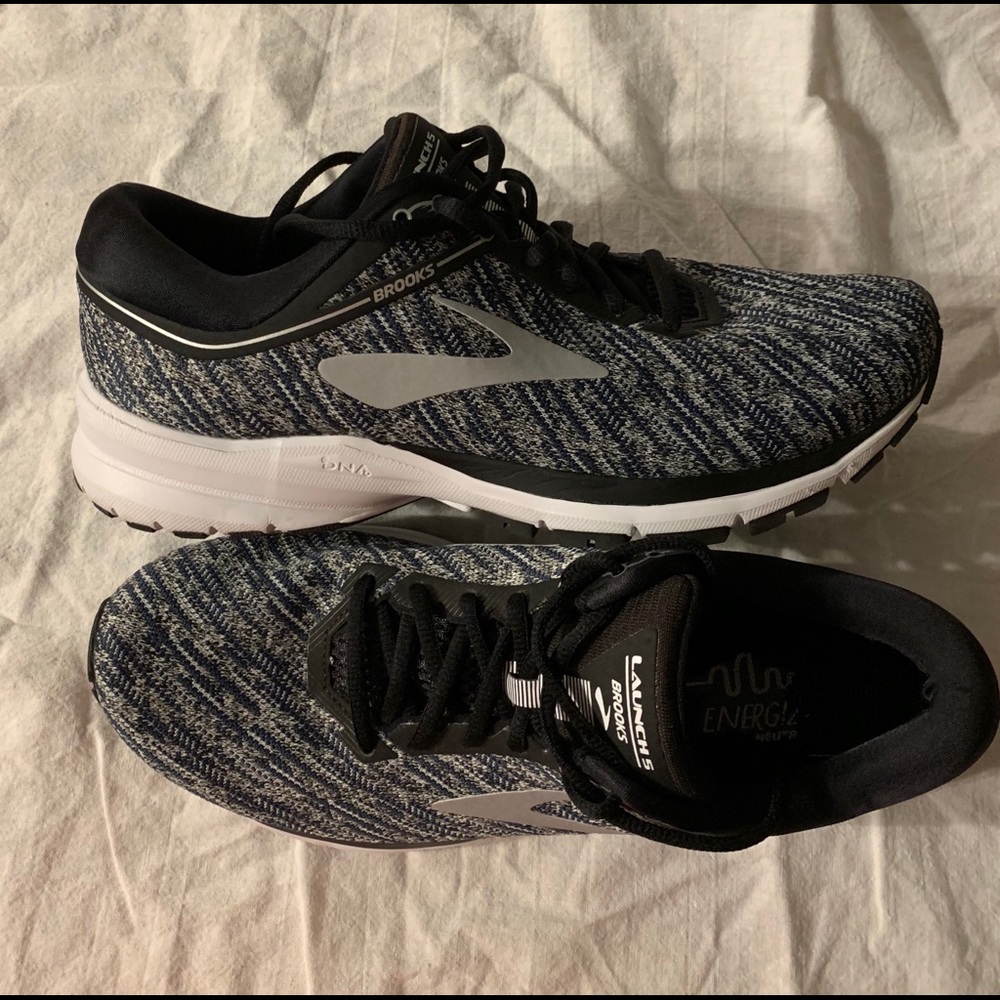 Women’s Brooks Launch 5.  Only worn once